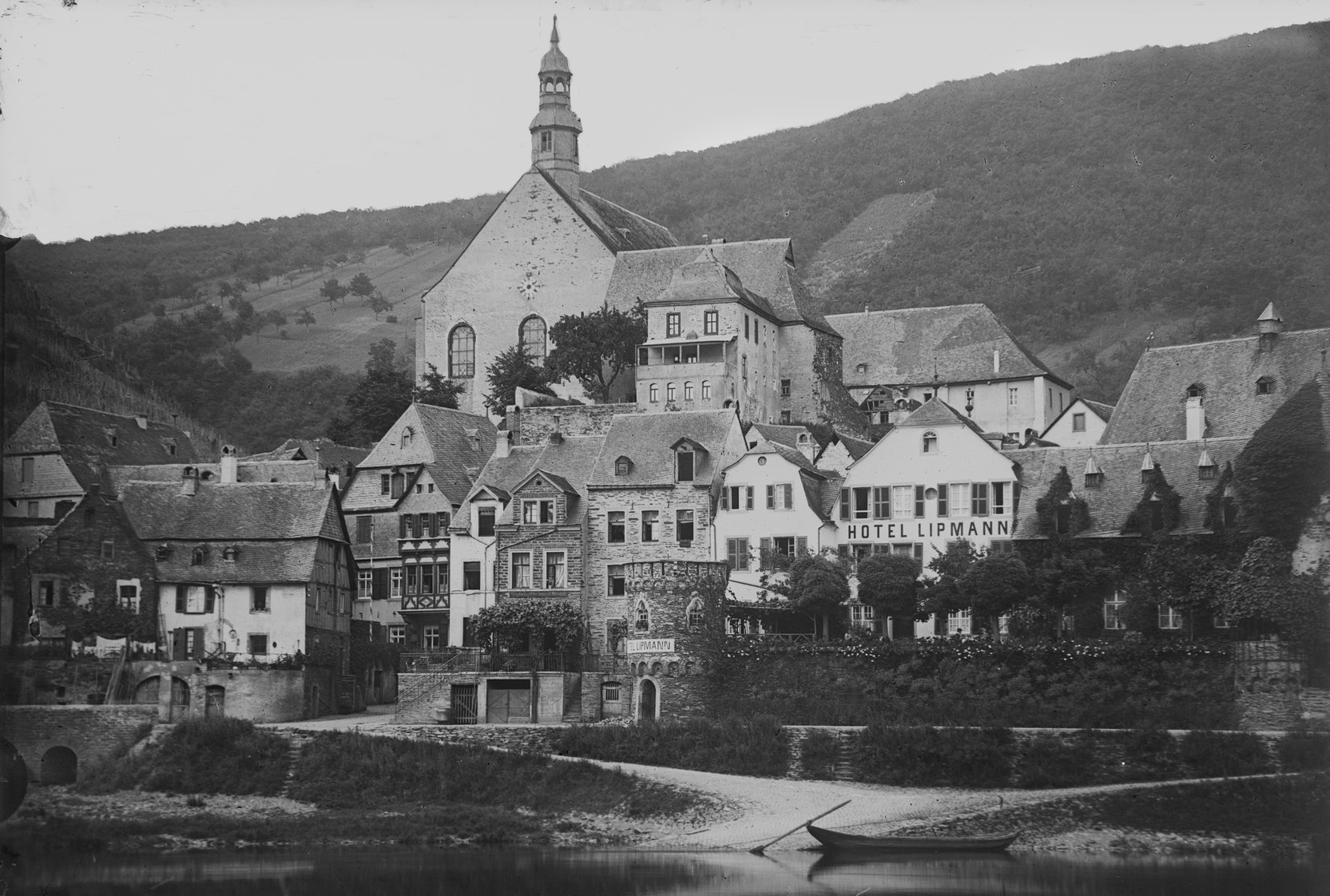 MOSELFRONT MIT TURM MOSELFRONT MIT TURM