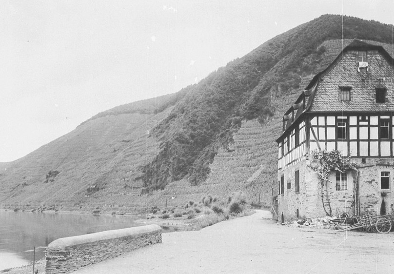 Uferstrasse Richtung Cochem um 1920 MUferstrasse Richtung Cochem um 1920
