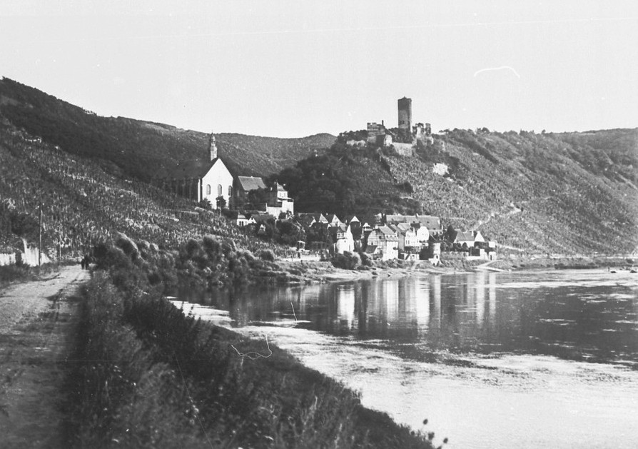 Uferstrasse um 1910 Uferstrasse um 1910