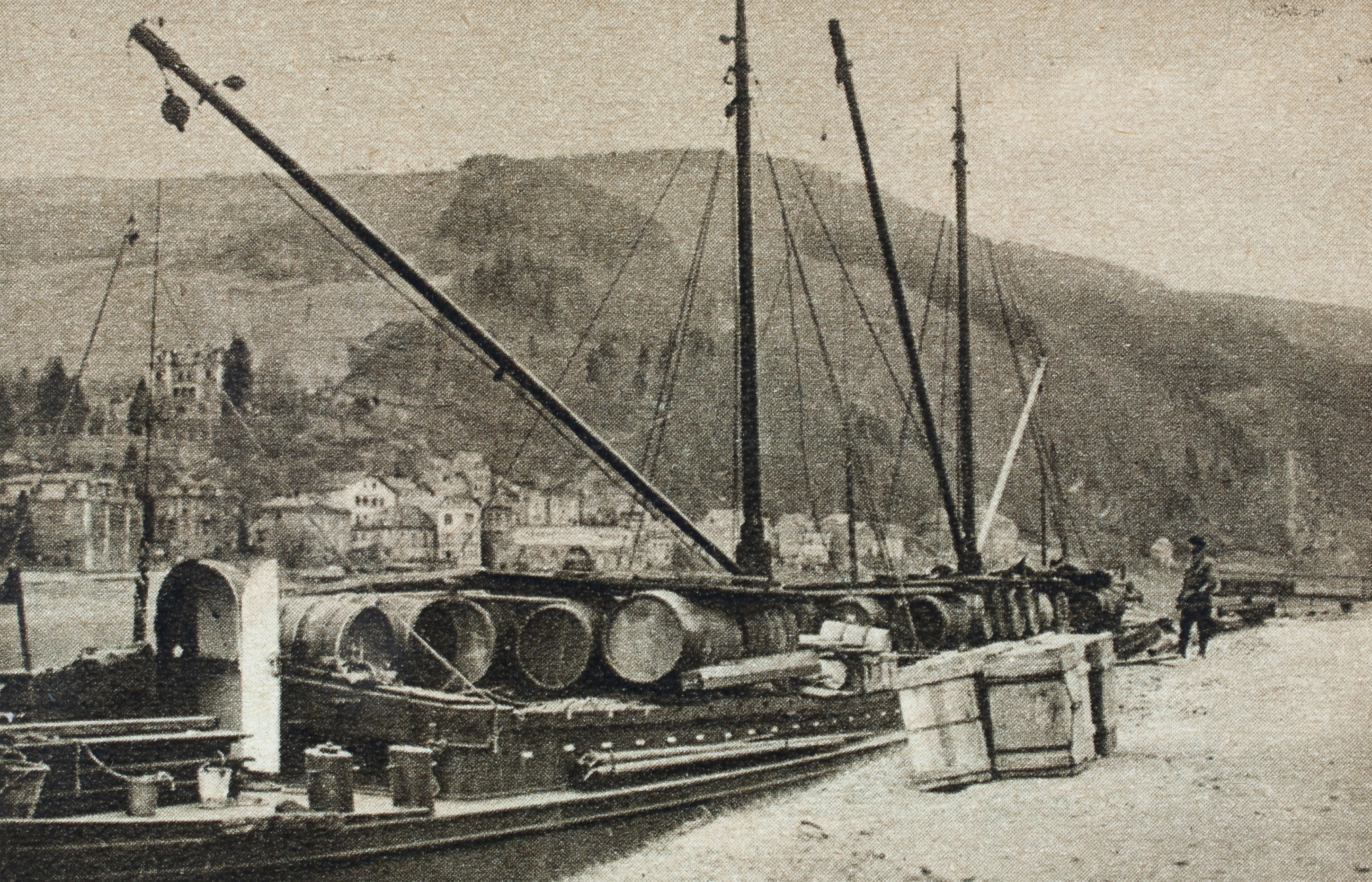 Weinfässer-Schiff