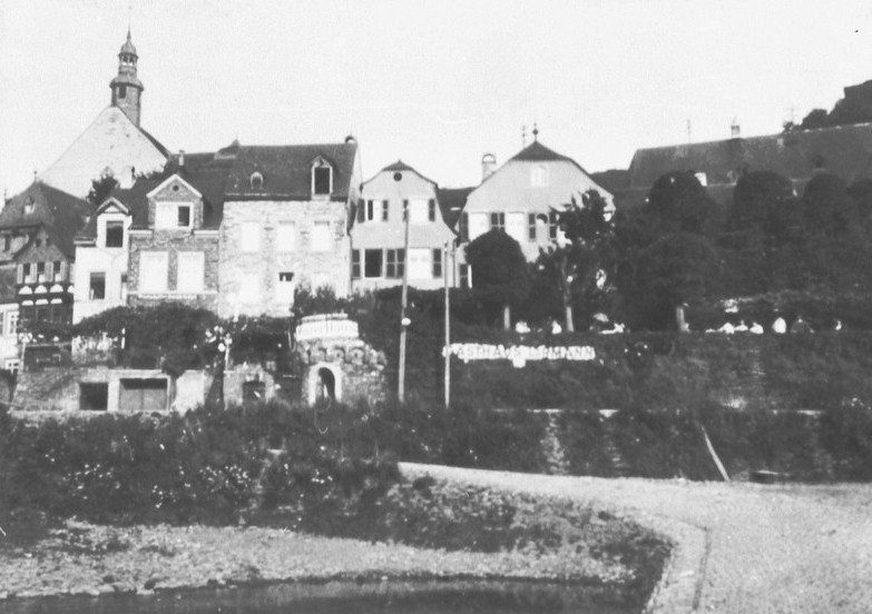 gemauerte_Steinrampe.jpg