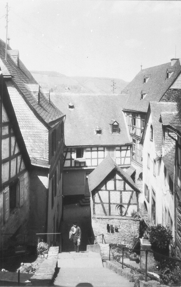 Haus am Fuß d. Klostertreppe
